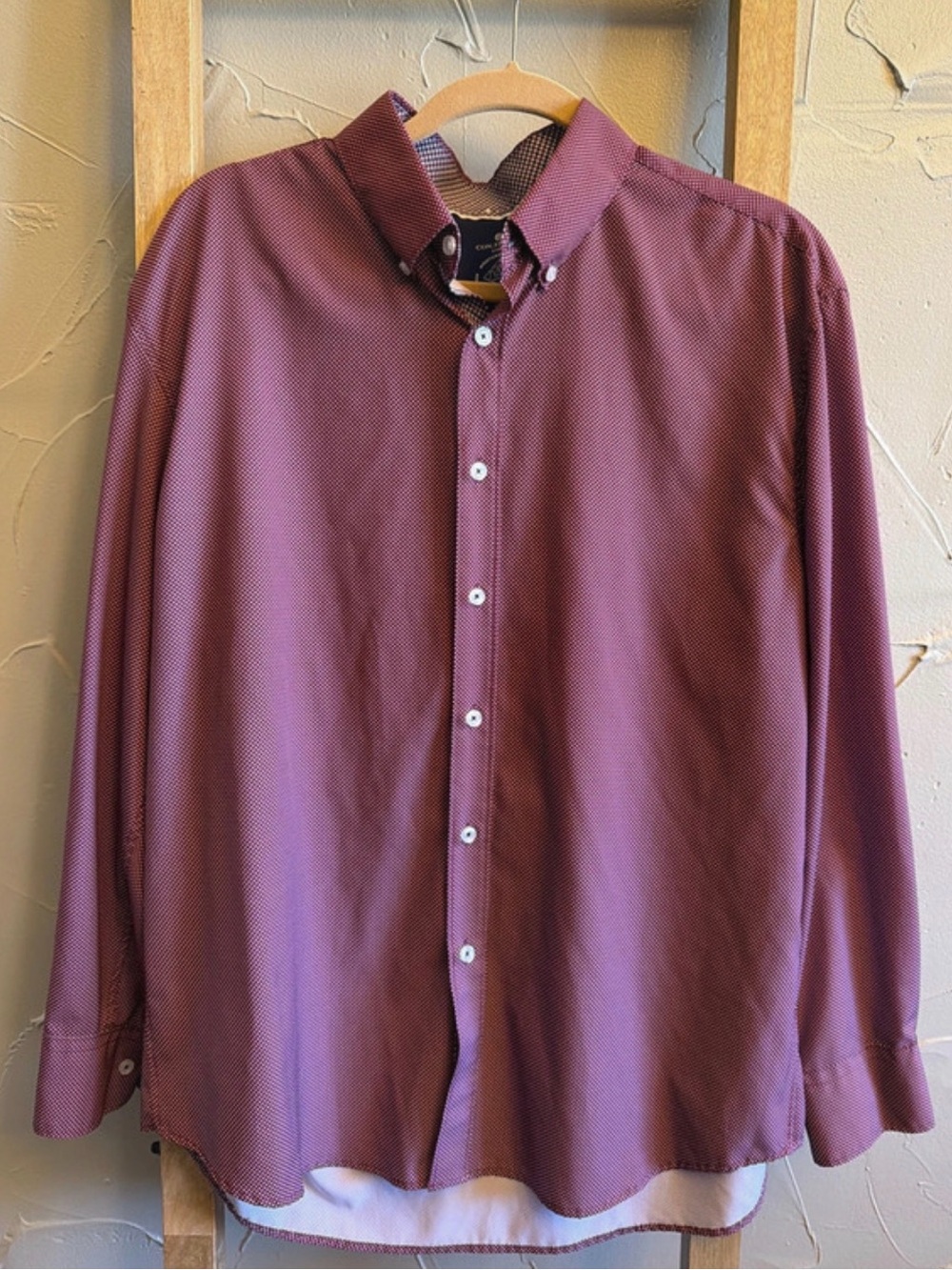 Men's Long-Sleeve Button-Down Shirt in Wine